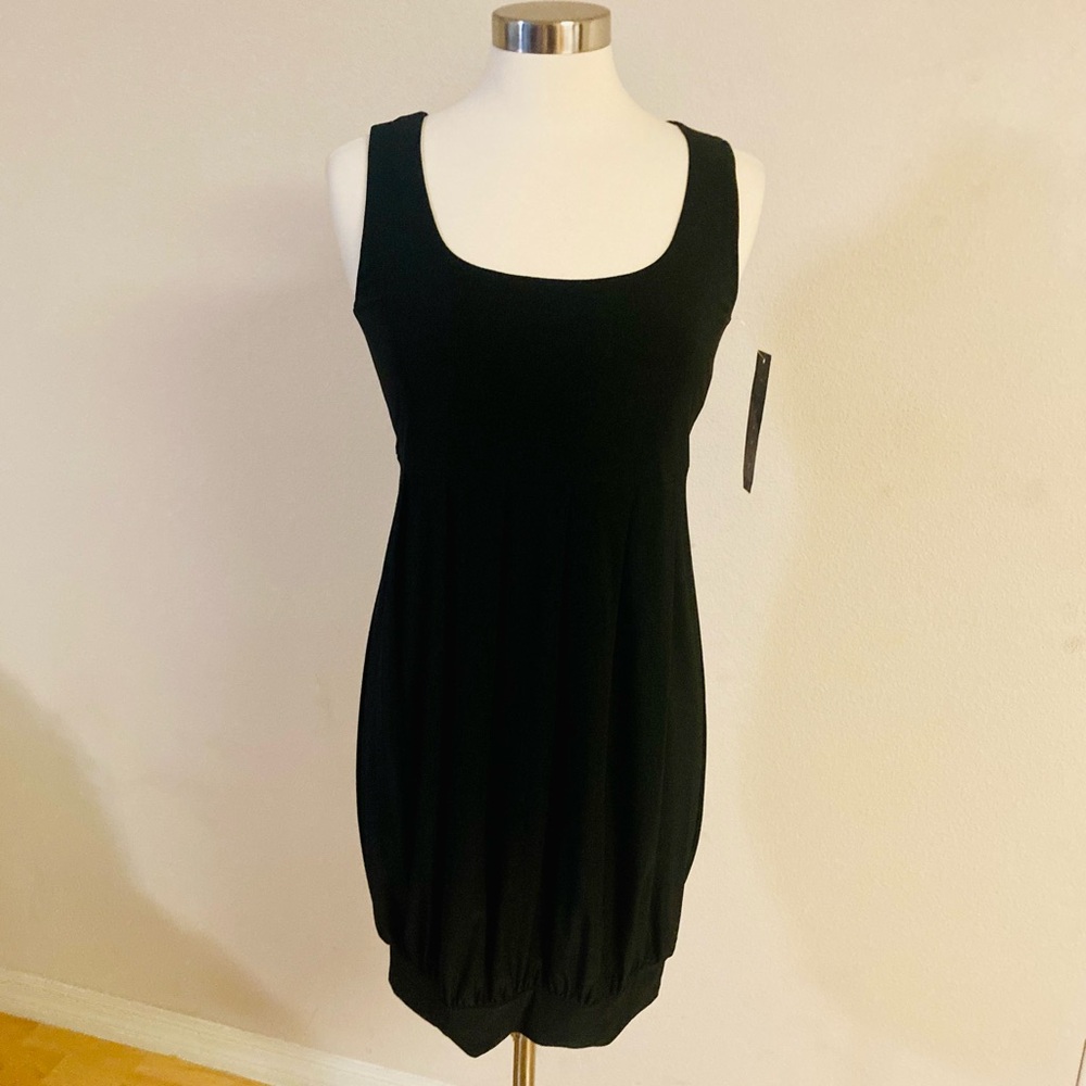 Fantastic Fun and Funky Tiana B Little Black Bubble Dress  Size M
